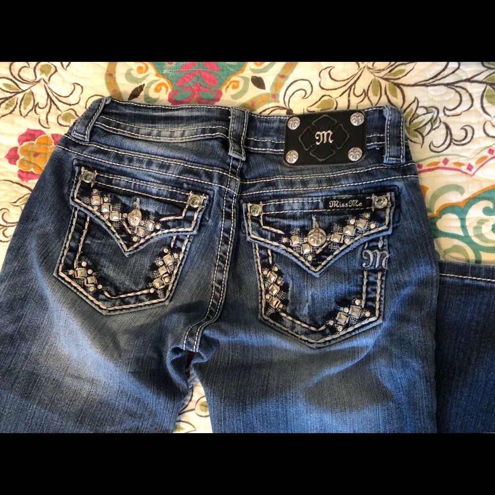 Miss Me®️ mid-rise, bootcut jeans